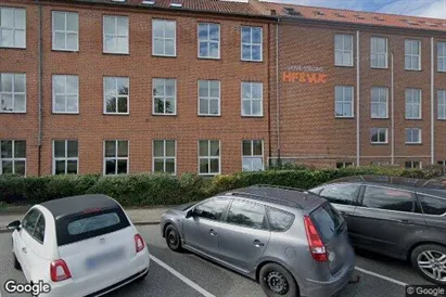 Boligudlejningsejendomme til salg i Skive - Foto fra Google Street View Boligudlejningsejendomme til salg i Skive - Foto fra Google Street View
