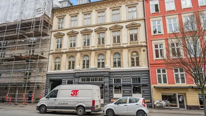 Kontorlejemål med synlig placering – Overtages nyistandsat Kontorlejemål med synlig placering – Overtages nyistandsat